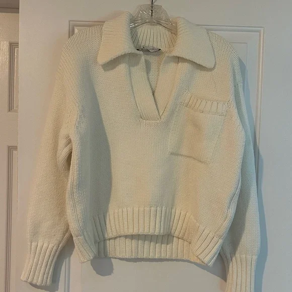 Zara Cream V-Neck Women's Sweater - Picture 1 of 1